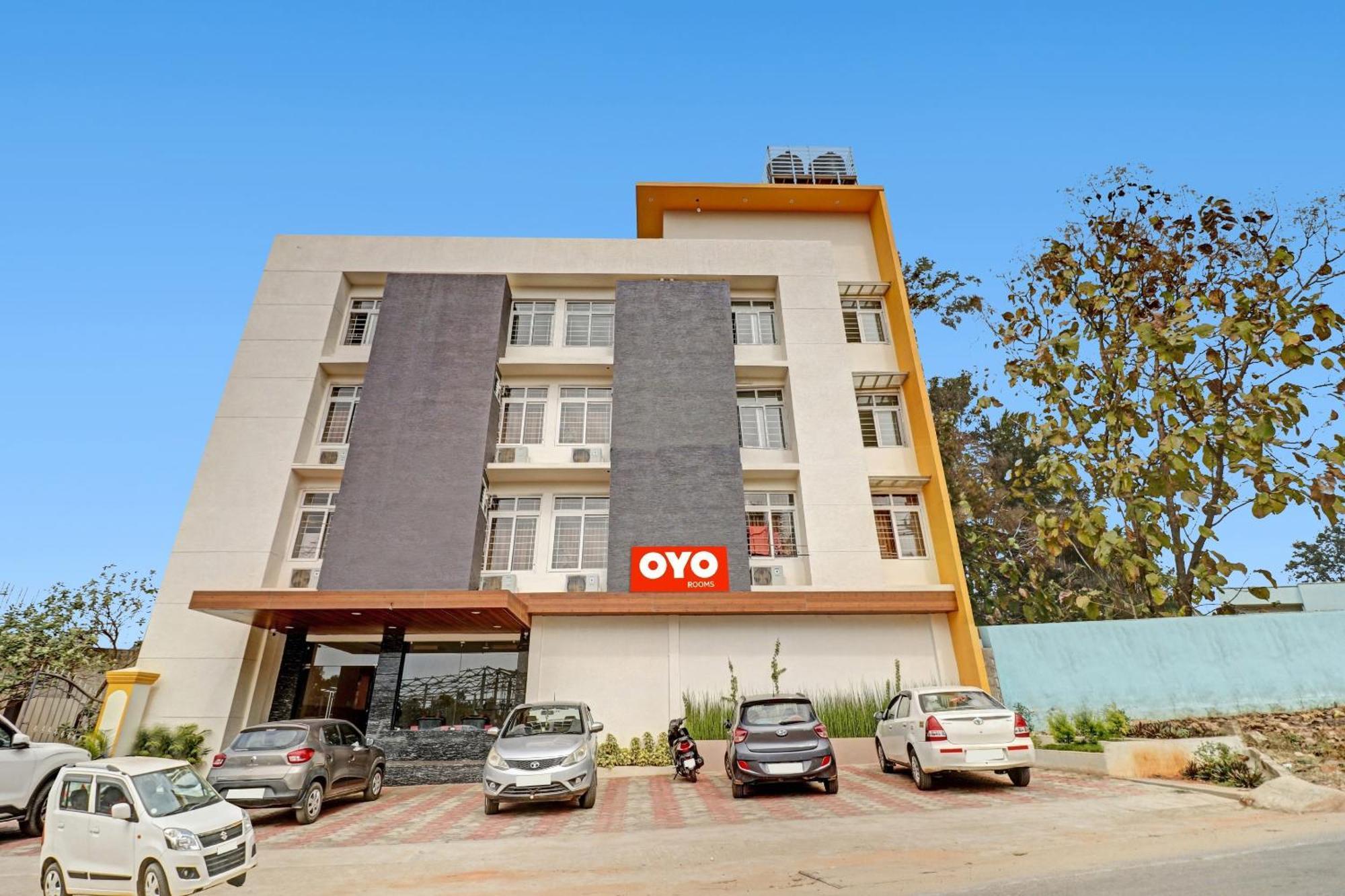 Hotel O Formula Vanivilasa Puram Luaran gambar