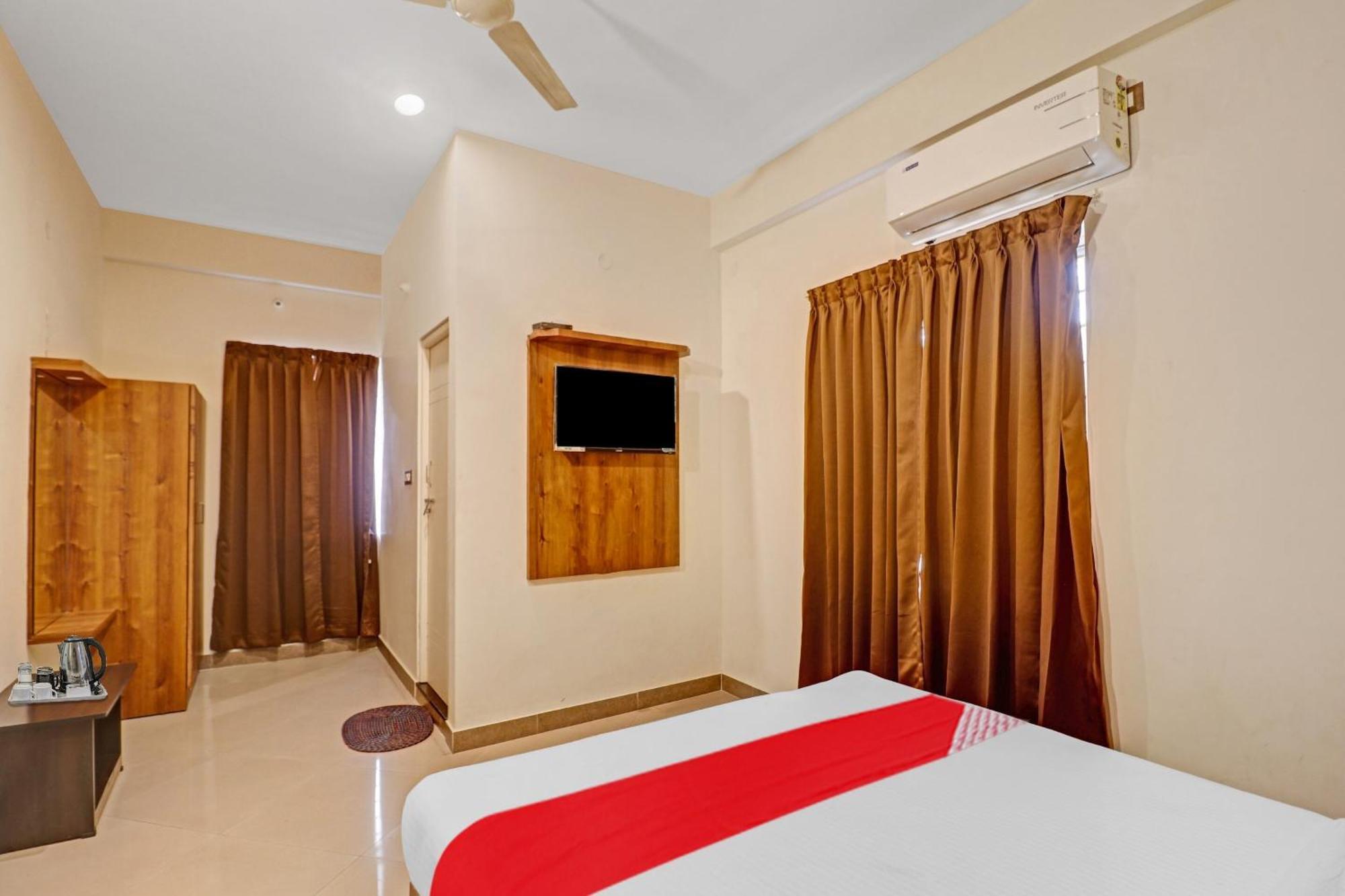 Hotel O Formula Vanivilasa Puram Luaran gambar