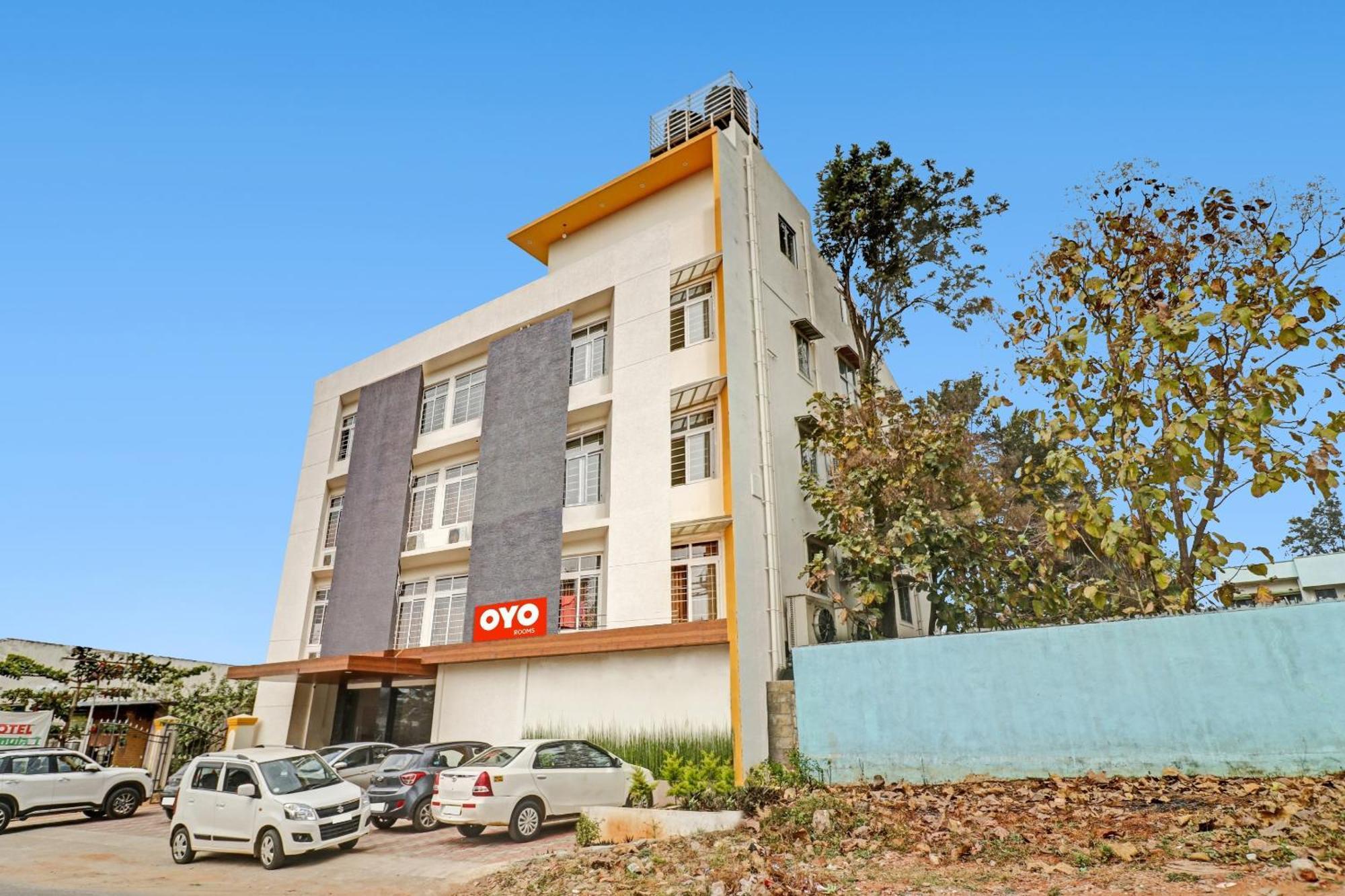 Hotel O Formula Vanivilasa Puram Luaran gambar